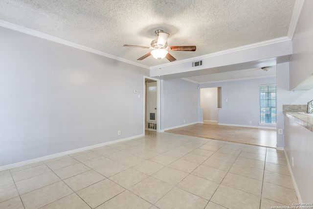 10602 Lands Run, San Antonio, TX 78230