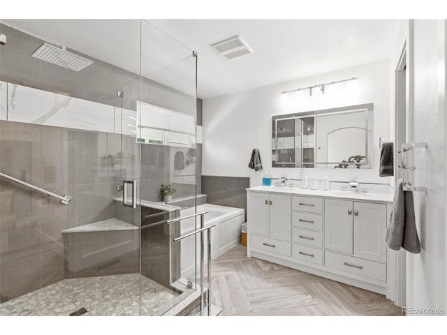 5257 S Bahama Cir, Centennial, CO 80015