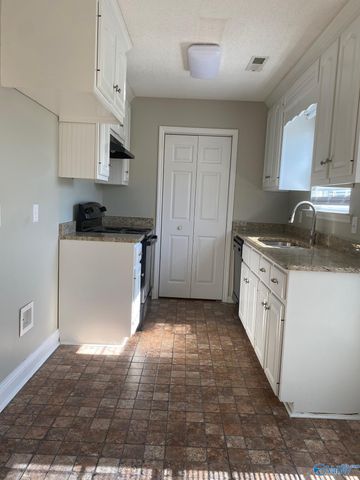 166 Stafford Road, Hazel Green, AL 35650