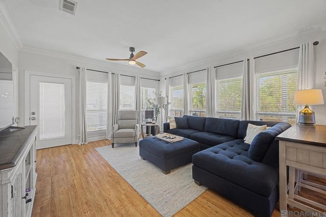 17693 Cove Ln, Port Vincent, LA 70726