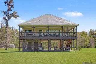 17693 Cove Ln, Port Vincent, LA 70726