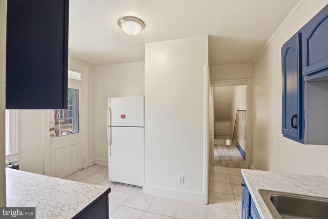 121 LAUREL ST, Lancaster, PA 17603