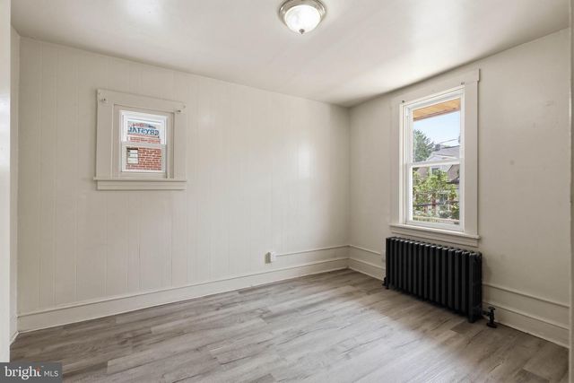 121 LAUREL ST, Lancaster, PA 17603