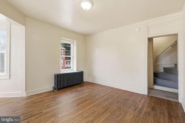 121 LAUREL ST, Lancaster, PA 17603