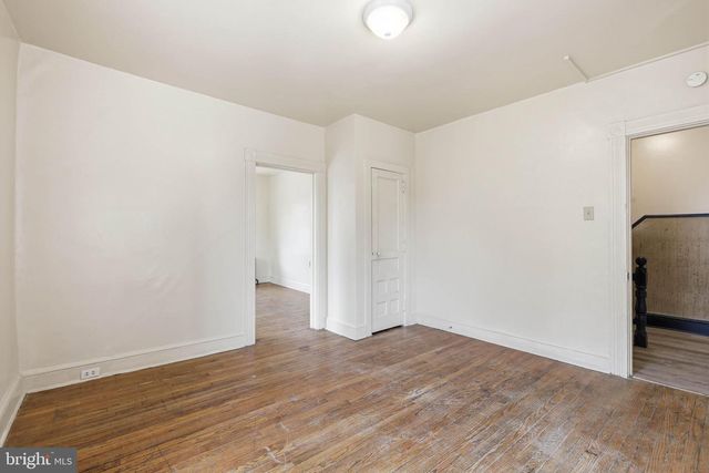 121 LAUREL ST, Lancaster, PA 17603