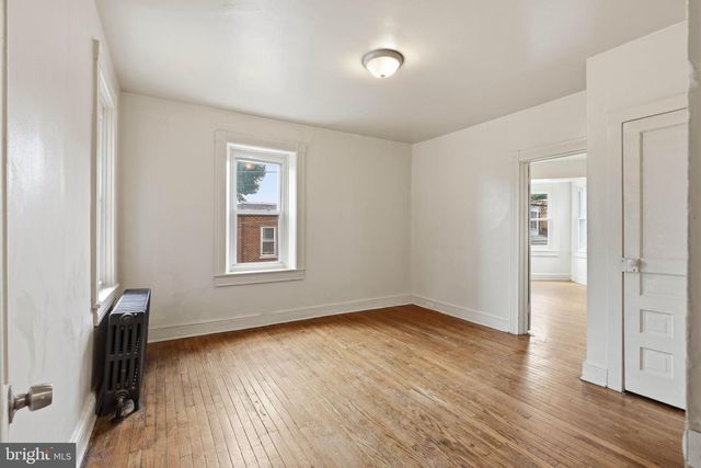 121 LAUREL ST, Lancaster, PA 17603
