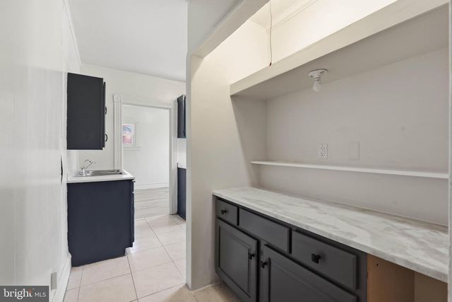 121 LAUREL ST, Lancaster, PA 17603