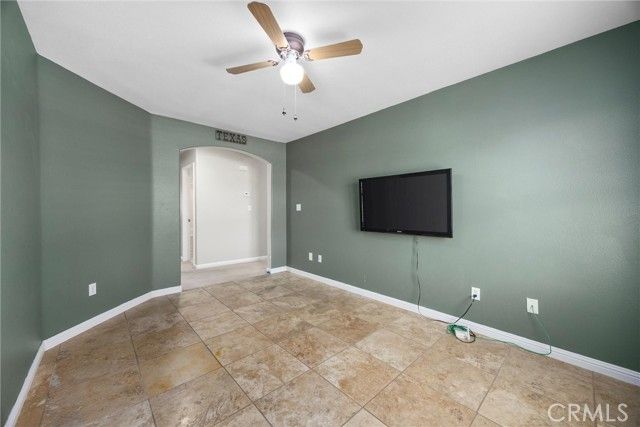 12200 Verdelho Avenue, Bakersfield, CA 93312