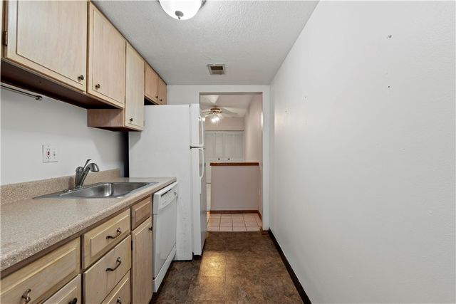 420 S Aiken Avenue 2, Shadyside, PA 15232