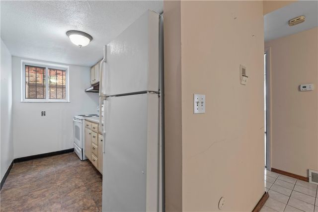 420 S Aiken Avenue 2, Shadyside, PA 15232