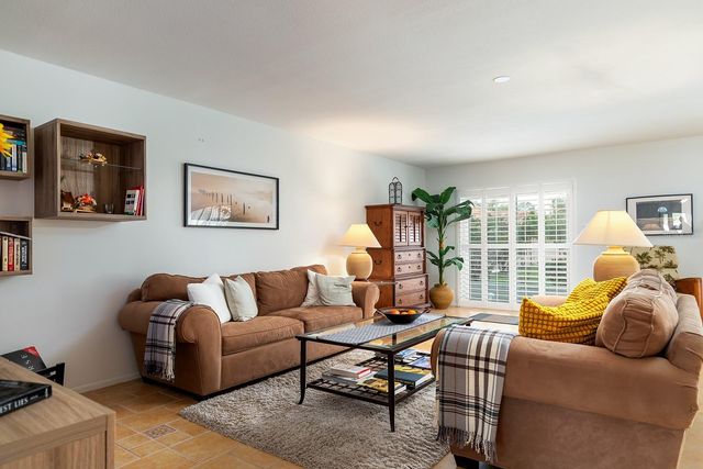 10727 WINDSOR COURT, Orlando, FL 32821