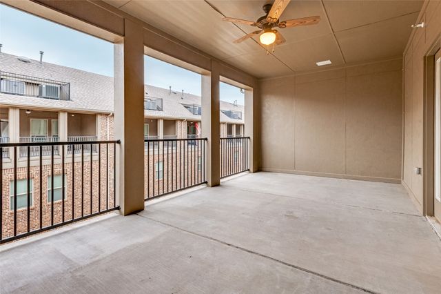 2423 Siskiyou Street, Lewisville, TX 75056