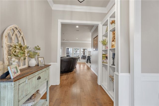 5010 Harbour Town Court, College Station, TX 77845