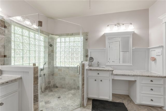 5010 Harbour Town Court, College Station, TX 77845