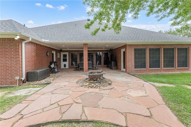5010 Harbour Town Court, College Station, TX 77845