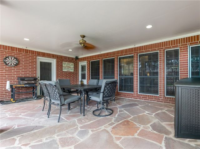 5010 Harbour Town Court, College Station, TX 77845