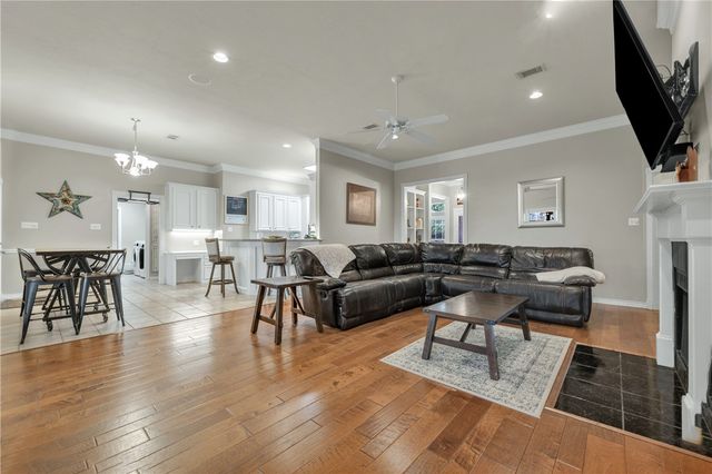 5010 Harbour Town Court, College Station, TX 77845