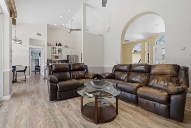 25 COTTONWOOD COURT, Palm Coast, FL 32137