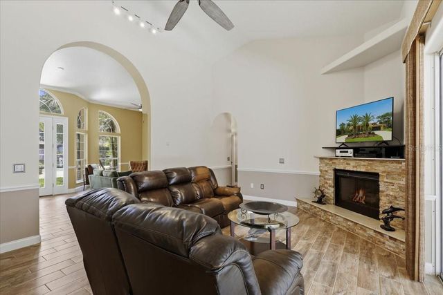 25 COTTONWOOD COURT, Palm Coast, FL 32137
