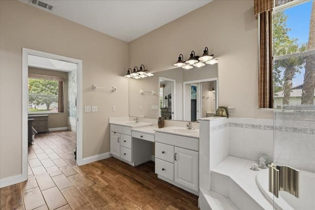 25 COTTONWOOD COURT, Palm Coast, FL 32137
