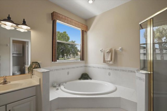 25 COTTONWOOD COURT, Palm Coast, FL 32137