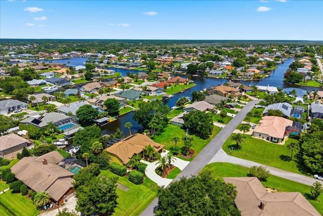 25 COTTONWOOD COURT, Palm Coast, FL 32137
