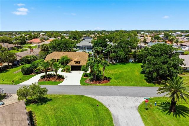 25 COTTONWOOD COURT, Palm Coast, FL 32137