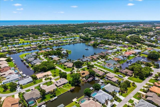 25 COTTONWOOD COURT, Palm Coast, FL 32137