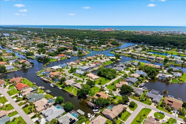 25 COTTONWOOD COURT, Palm Coast, FL 32137