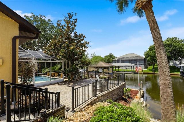 25 COTTONWOOD COURT, Palm Coast, FL 32137