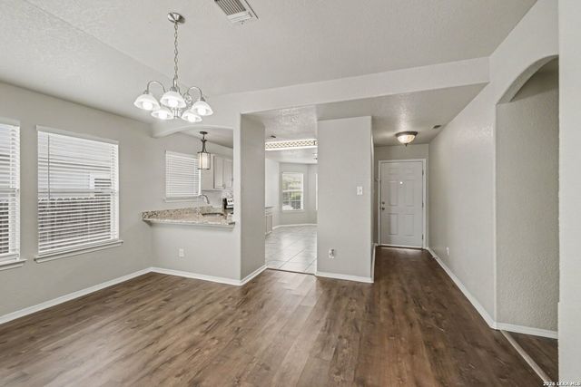 214 ROSWELL CYN, San Antonio, TX 78245