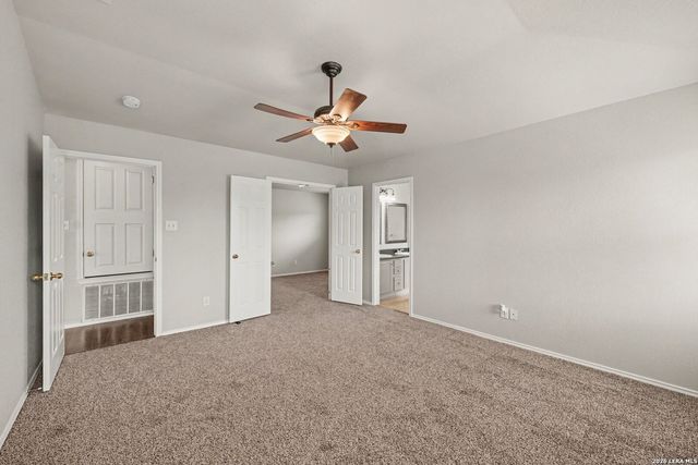 214 ROSWELL CYN, San Antonio, TX 78245