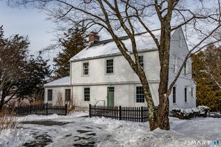 84 Hoyts Hill, Bethel, CT 06801