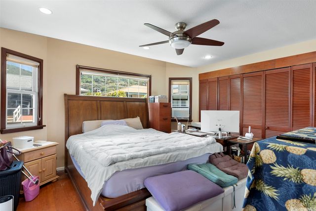 5060 Kalanianaole Highway, Honolulu, HI 96821