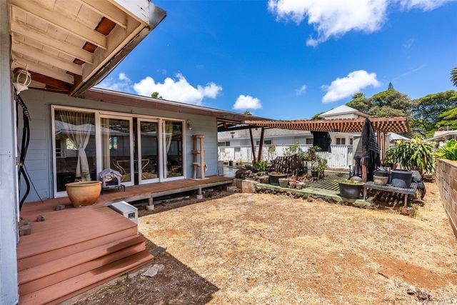 5060 Kalanianaole Highway, Honolulu, HI 96821