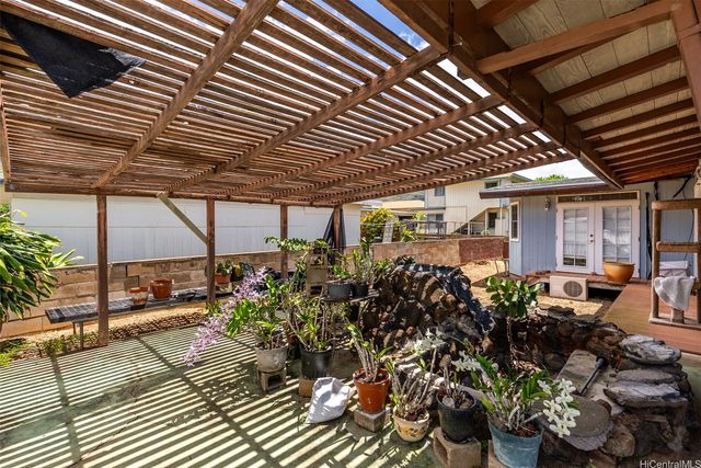 5060 Kalanianaole Highway, Honolulu, HI 96821