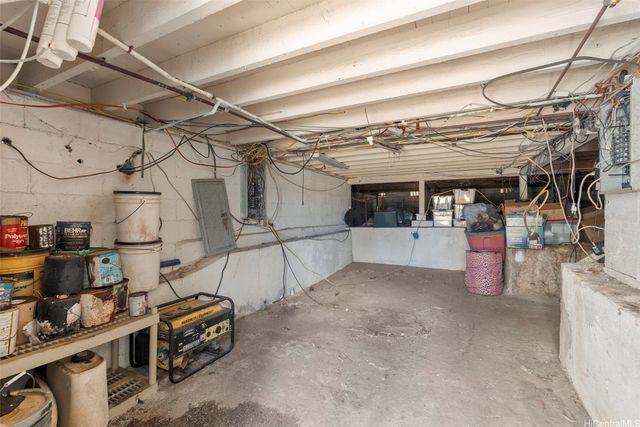 5060 Kalanianaole Highway, Honolulu, HI 96821