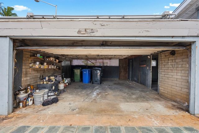 5060 Kalanianaole Highway, Honolulu, HI 96821