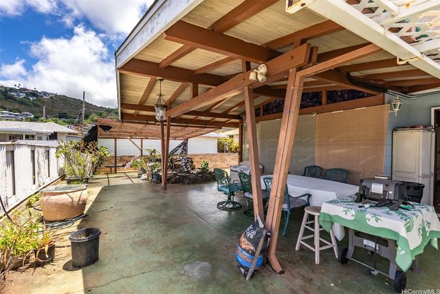 5060 Kalanianaole Highway, Honolulu, HI 96821