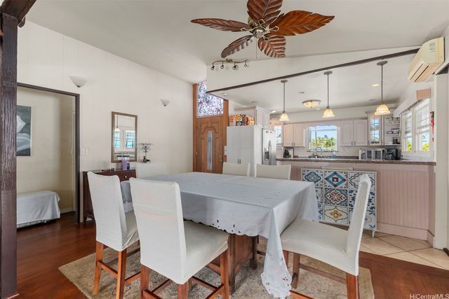 5060 Kalanianaole Highway, Honolulu, HI 96821