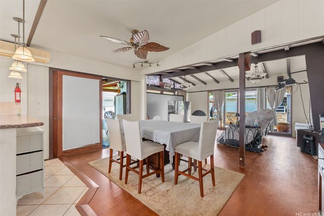 5060 Kalanianaole Highway, Honolulu, HI 96821