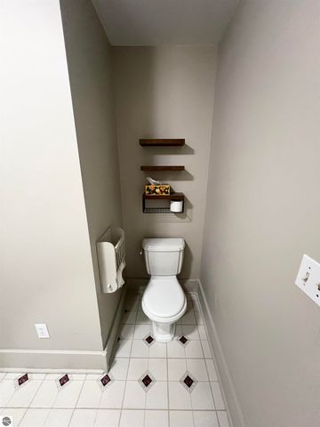 153 Allen Avenue, Alma, MI 48801