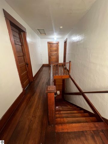 153 Allen Avenue, Alma, MI 48801