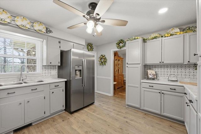 276 Lake Forest Drive, Spartanburg, SC 29307