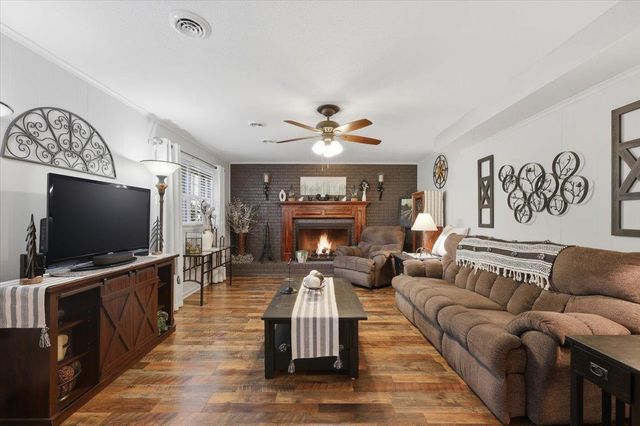 276 Lake Forest Drive, Spartanburg, SC 29307