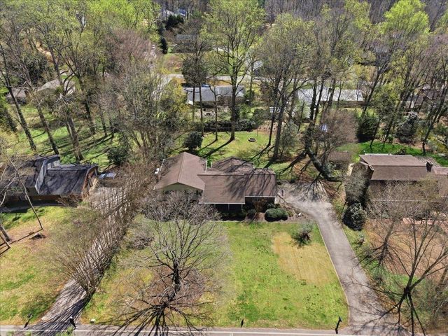 276 Lake Forest Drive, Spartanburg, SC 29307