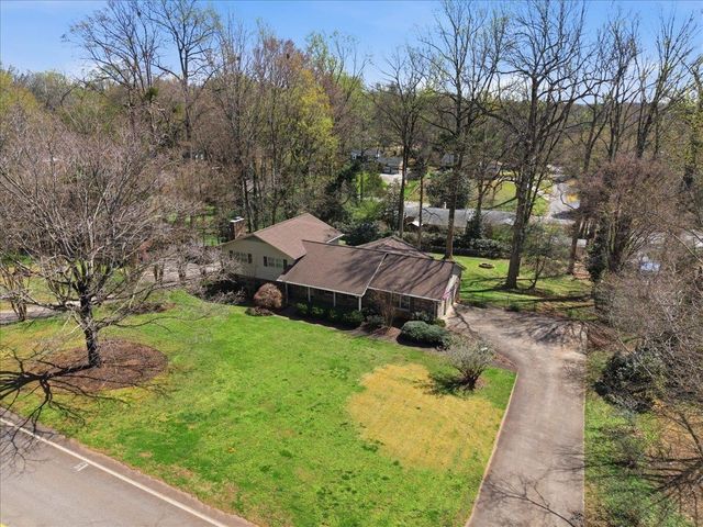 276 Lake Forest Drive, Spartanburg, SC 29307