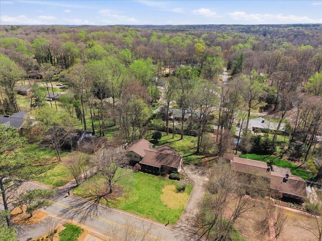 276 Lake Forest Drive, Spartanburg, SC 29307