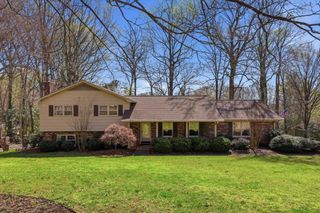 276 Lake Forest Drive, Spartanburg, SC 29307