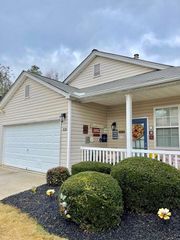 830 Windcroft Circle NW, Acworth, GA 30101